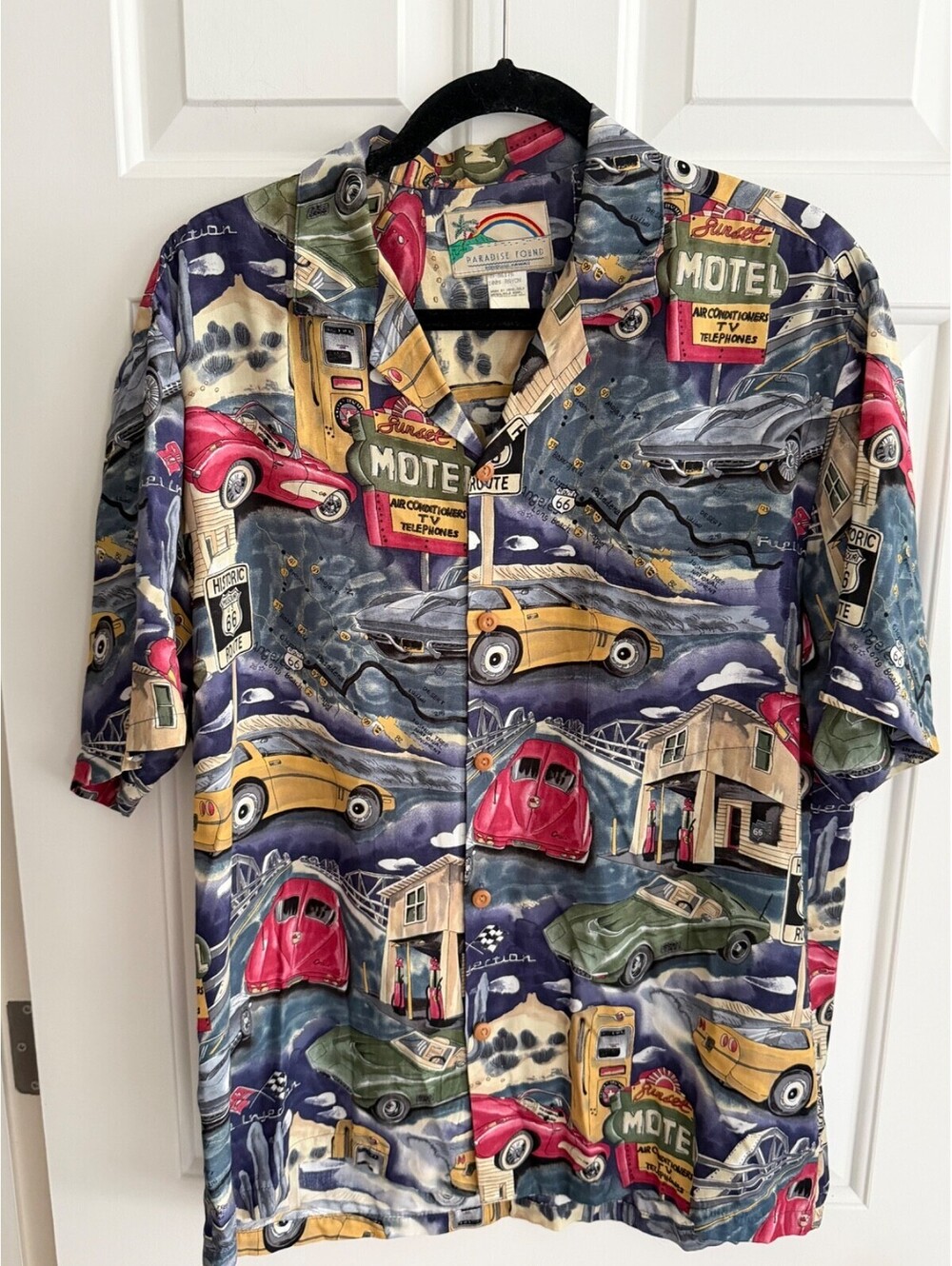 Paradise Found Vintage Route 66 Classic Cars Motel Hawaiian Shirt Mens Medium